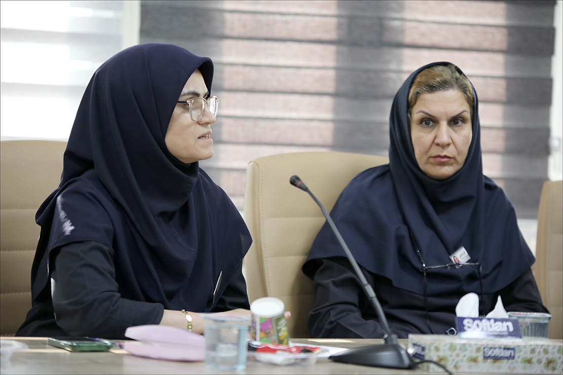 رییس بهداشت و درمان صنعت نفت فارس پای درد و دل پرستاران نشست 24