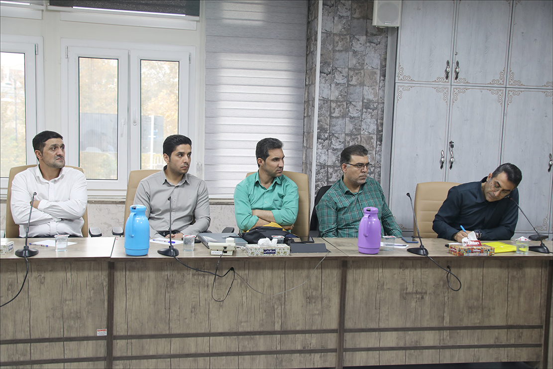 دغدغه های مدیران درمانگاه شماره 2 بهداشت و درمان صنعت نفت فارس بررسی شد 10