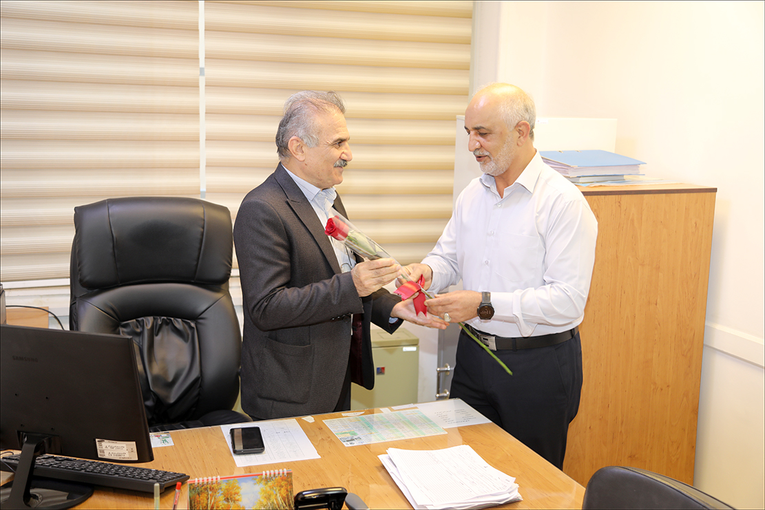 گرامی داشت روز حسابدار در بهداشت و درمان صنعت نفت فارس 8