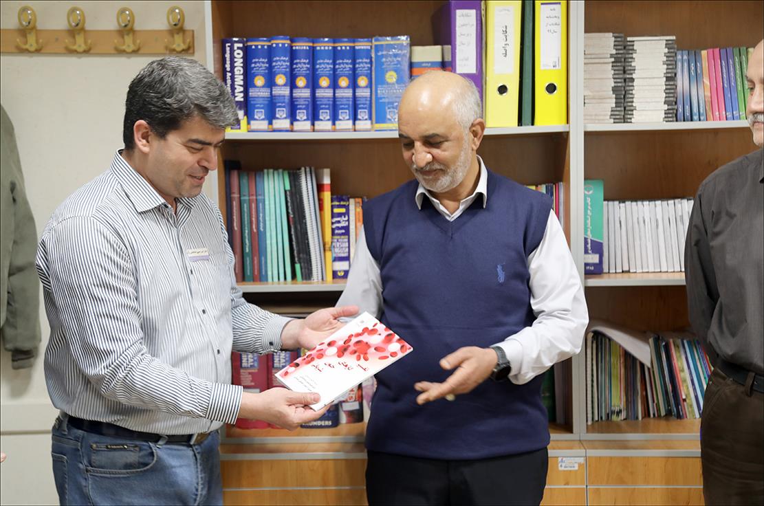 پاسداشت روز پژوهش 3