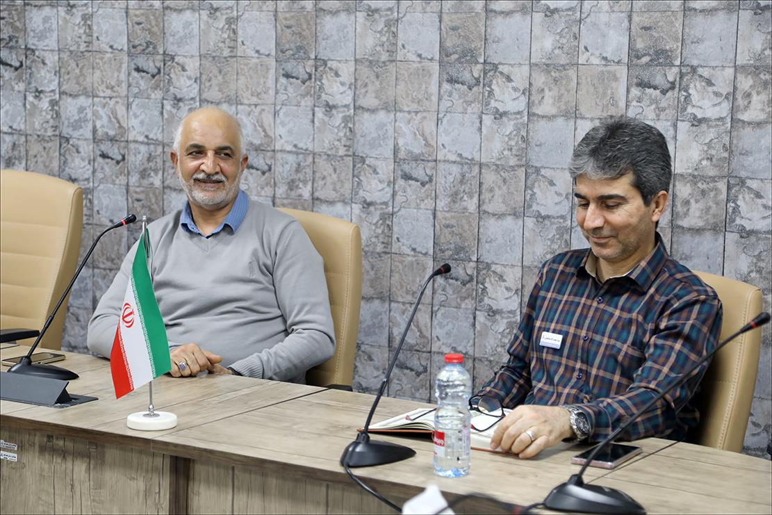 نشست رییس بهداشت و درمان صنعت نفت فارس و واحد امور مالی 19