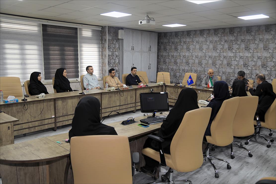 نشست رییس بهداشت و درمان صنعت نفت فارس و واحد امور مالی 21