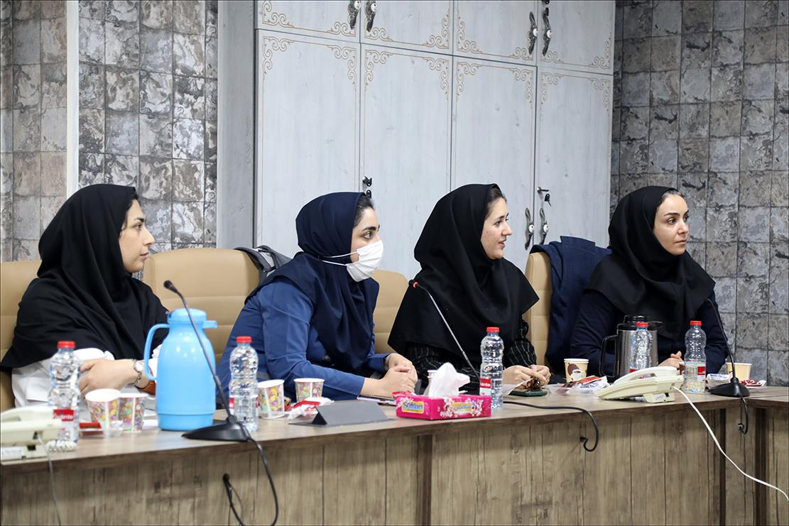 نشست ریاست با پرسنل خدمات دارویی 11