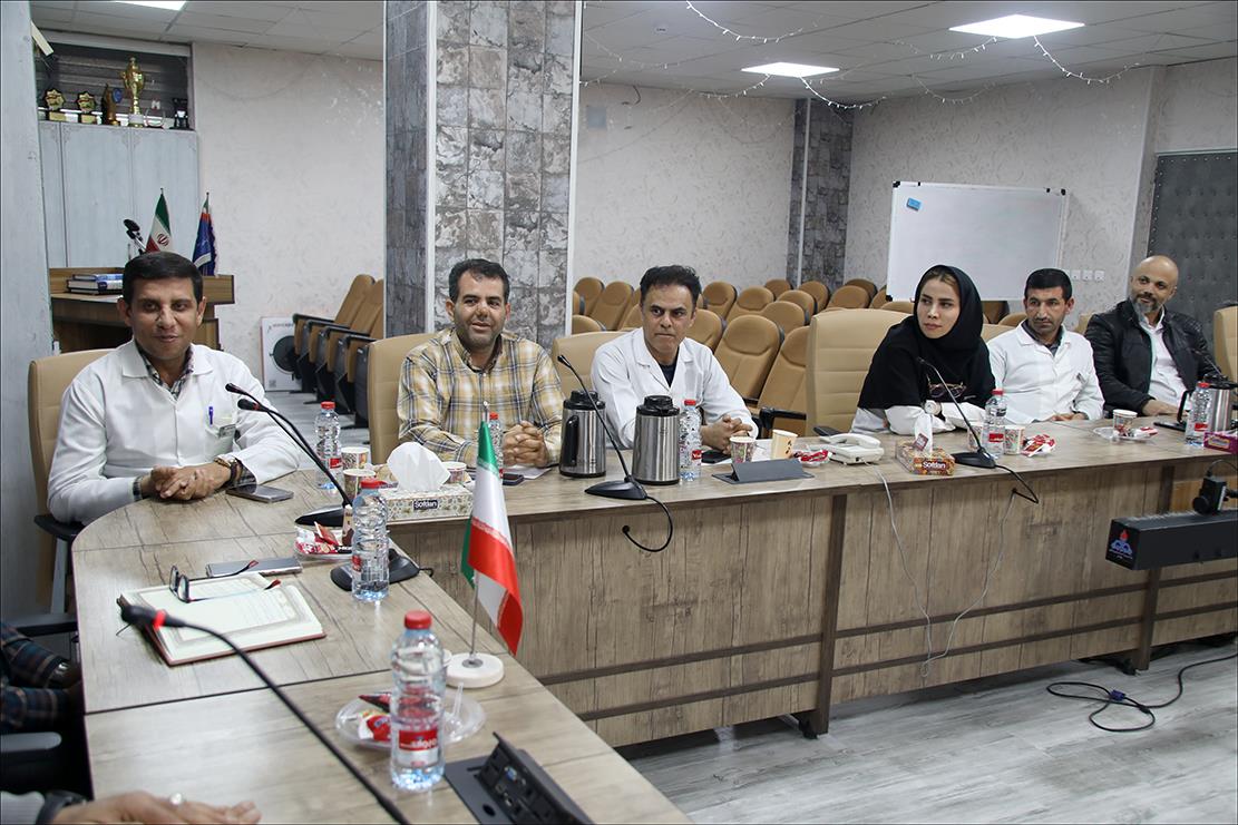 نشست ریاست با پرسنل خدمات دارویی 15