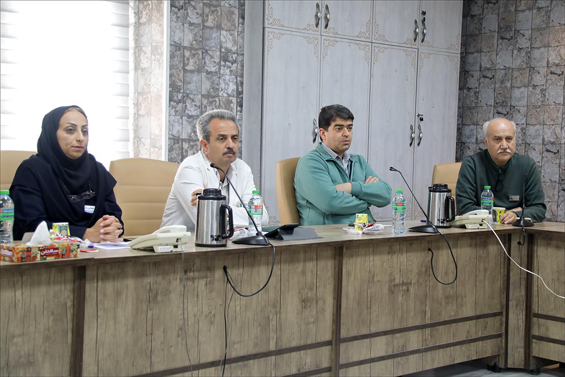 نشست هم اندیشی مسئولان بهداشت و درمان صنعت نفت فارس و دانشگاه علوم پزشکی شیراز در خصوص انطباق 3