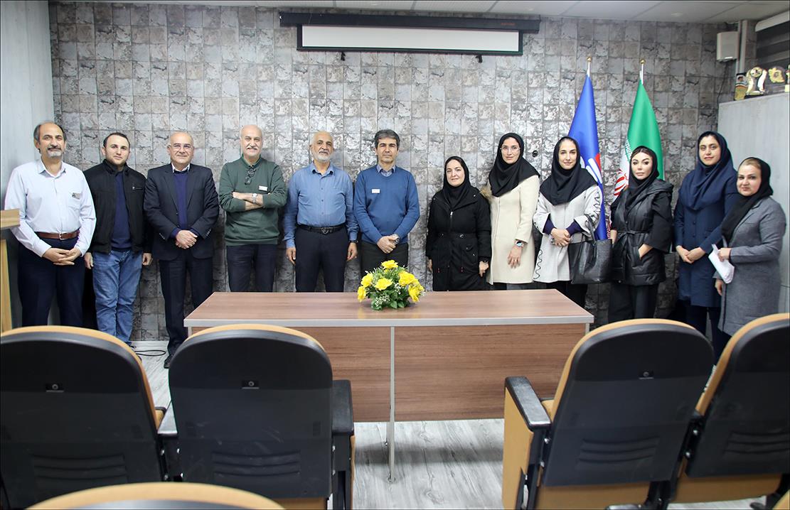 نشست هم اندیشی و بررسی دغدغه ها و برنامه ریزی های آتی بخش دندانپزشکی صورت پذیرفت  9