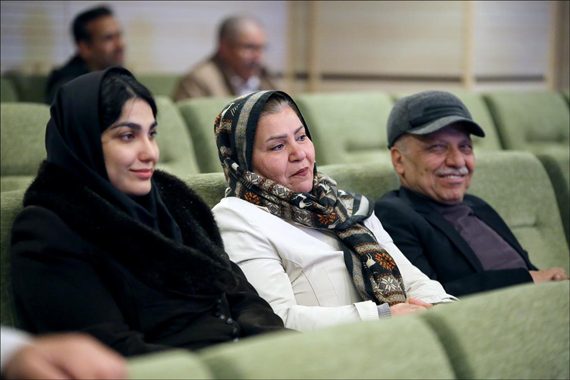 برگزاری جشن پیروزی انقلاب اسلامی در بهداشت و درمان صنعت نفت فارس 4