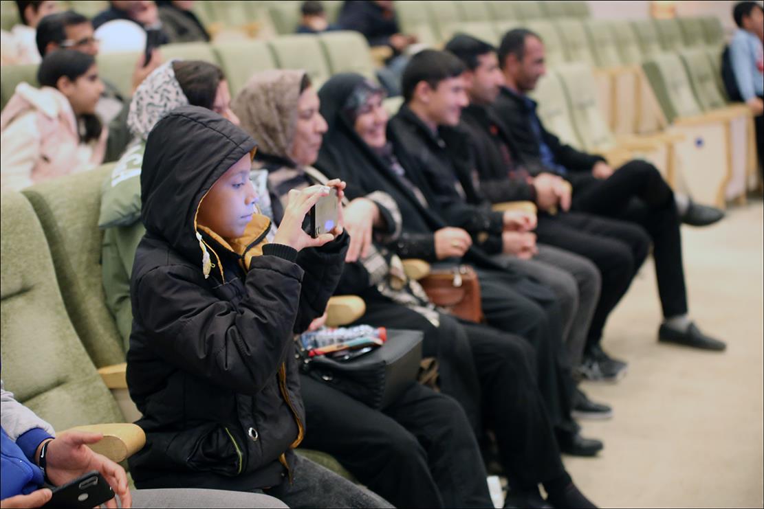 برگزاری جشن پیروزی انقلاب اسلامی در بهداشت و درمان صنعت نفت فارس 17