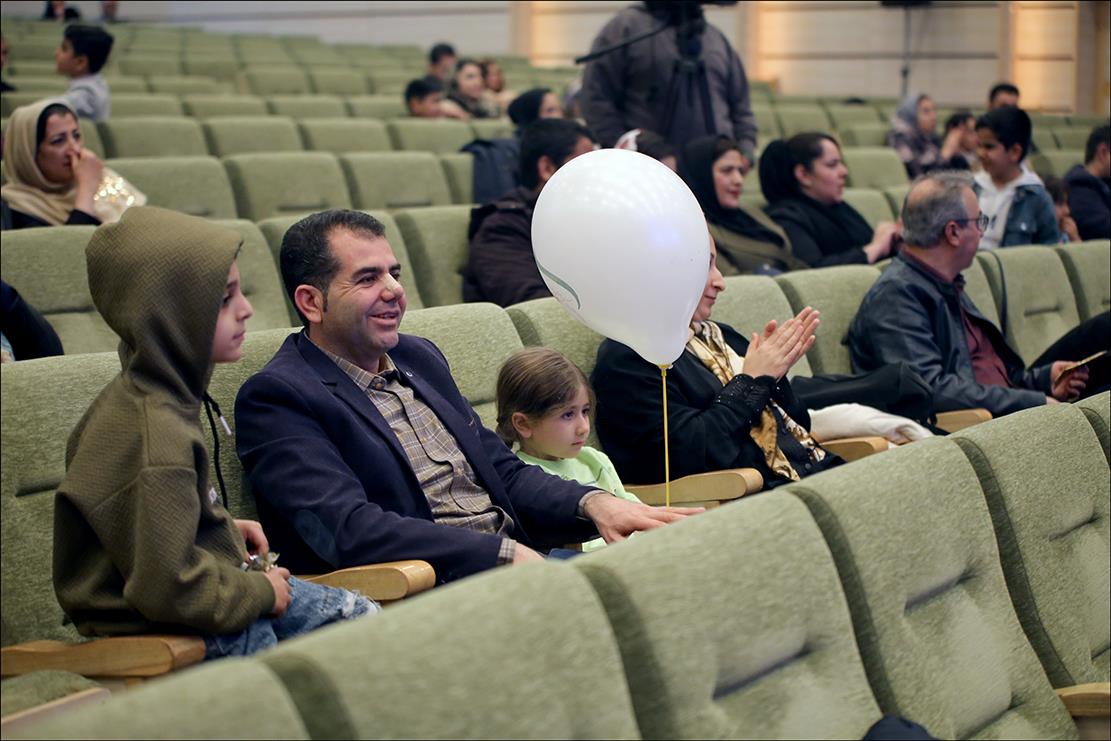 برگزاری جشن پیروزی انقلاب اسلامی در بهداشت و درمان صنعت نفت فارس 25