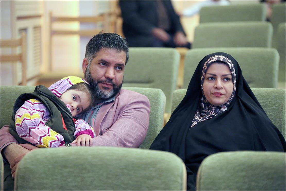 برگزاری جشن پیروزی انقلاب اسلامی در بهداشت و درمان صنعت نفت فارس 34