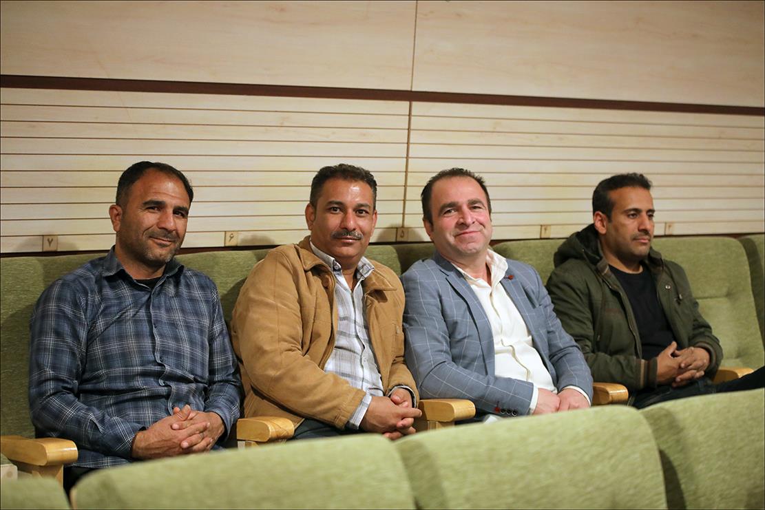 برگزاری جشن پیروزی انقلاب اسلامی در بهداشت و درمان صنعت نفت فارس 43