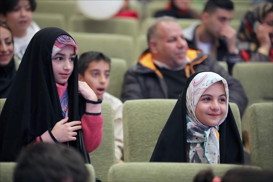 برگزاری جشن پیروزی انقلاب اسلامی در بهداشت و درمان صنعت نفت فارس 47