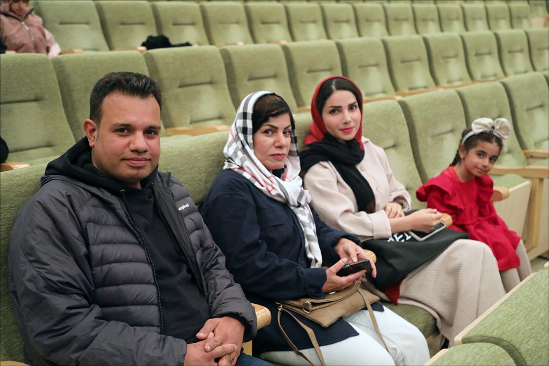 برگزاری جشن پیروزی انقلاب اسلامی در بهداشت و درمان صنعت نفت فارس 77