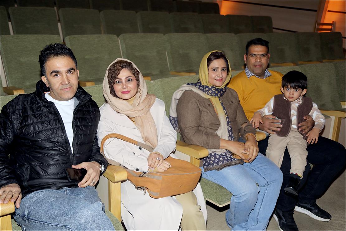 برگزاری جشن پیروزی انقلاب اسلامی در بهداشت و درمان صنعت نفت فارس 85