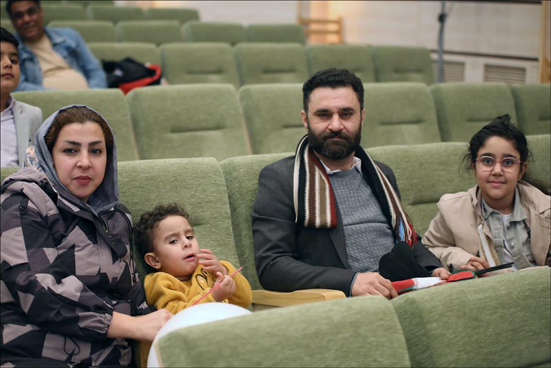 برگزاری جشن پیروزی انقلاب اسلامی در بهداشت و درمان صنعت نفت فارس 99