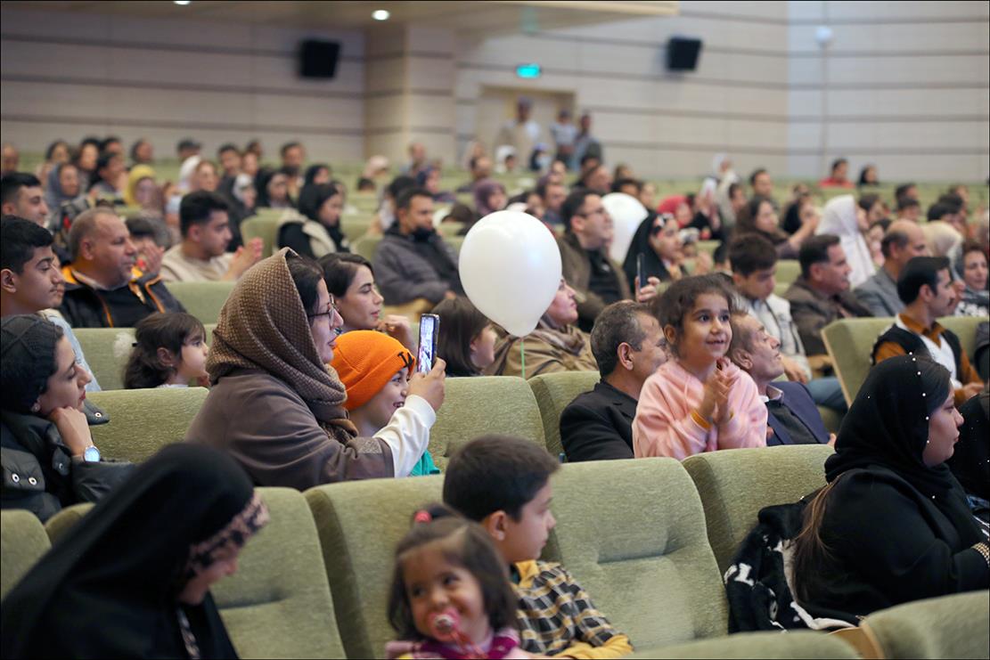 برگزاری جشن پیروزی انقلاب اسلامی در بهداشت و درمان صنعت نفت فارس 117