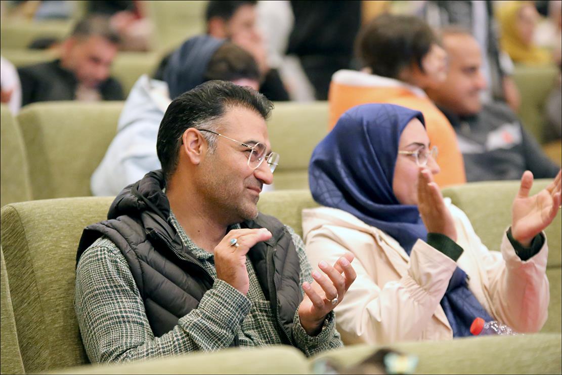 برگزاری جشن پیروزی انقلاب اسلامی در بهداشت و درمان صنعت نفت فارس 120