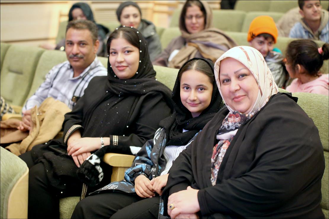 برگزاری جشن پیروزی انقلاب اسلامی در بهداشت و درمان صنعت نفت فارس 122