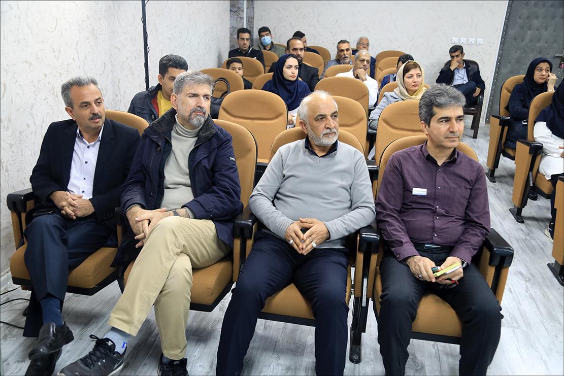 تجلیل از پرستاران نمونه بهداشت و درمان صنعت نفت فارس/ رییس سابق خدمات پرستاری منطقه فارس تکریم شد 3