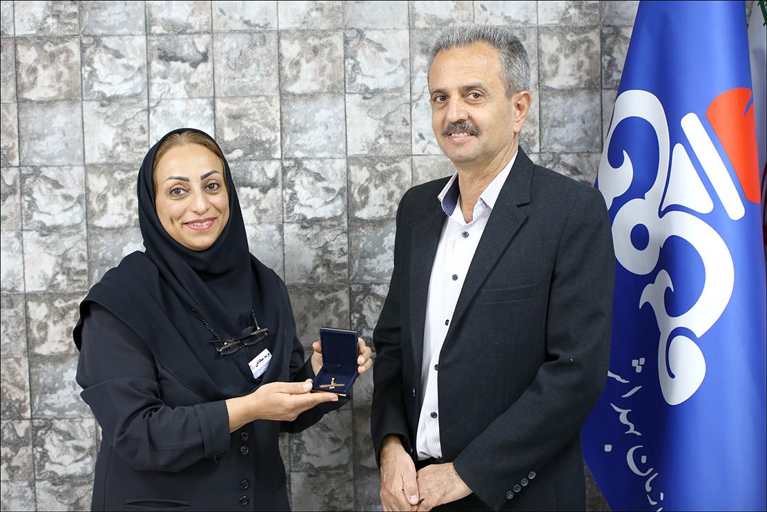 تجلیل از پرستاران نمونه بهداشت و درمان صنعت نفت فارس/ رییس سابق خدمات پرستاری منطقه فارس تکریم شد 4