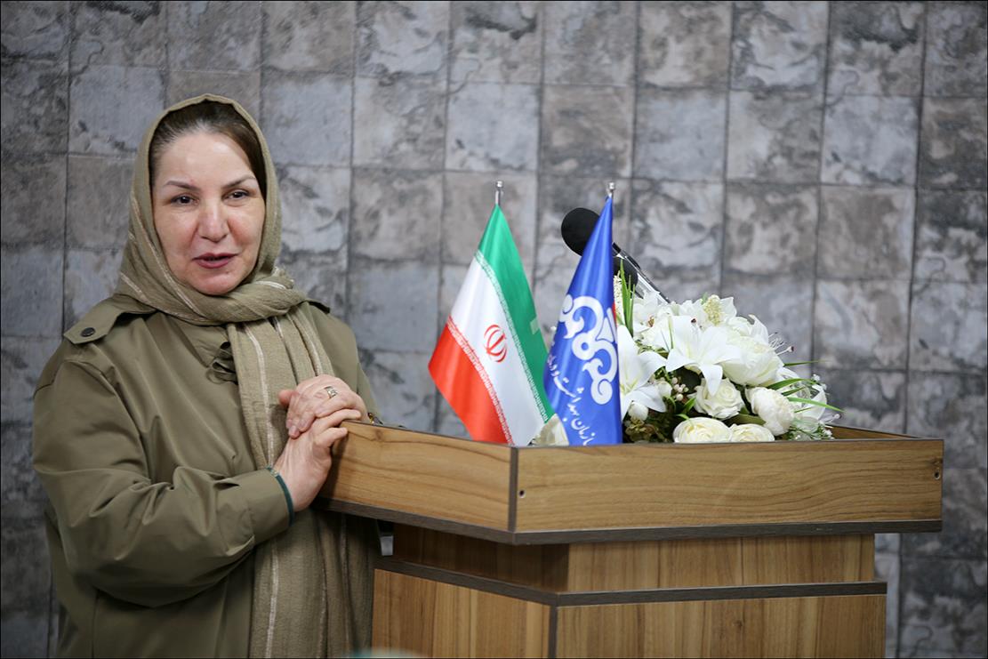 تجلیل از پرستاران نمونه بهداشت و درمان صنعت نفت فارس/ رییس سابق خدمات پرستاری منطقه فارس تکریم شد 25