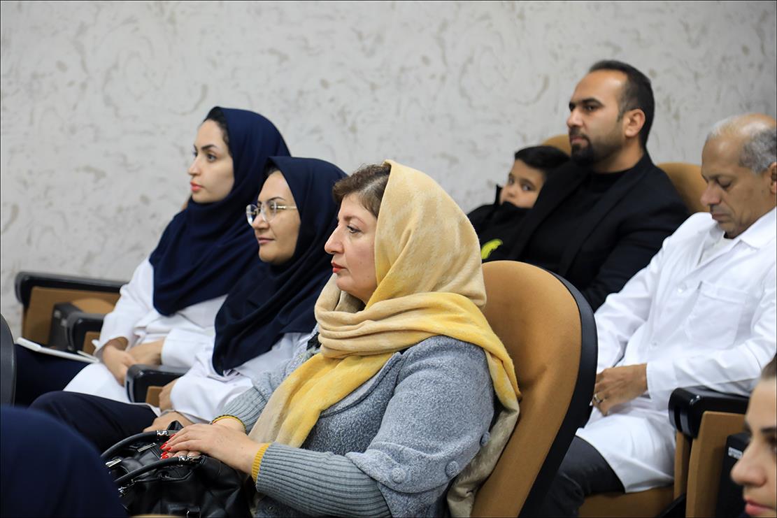 تجلیل از پرستاران نمونه بهداشت و درمان صنعت نفت فارس/ رییس سابق خدمات پرستاری منطقه فارس تکریم شد 48