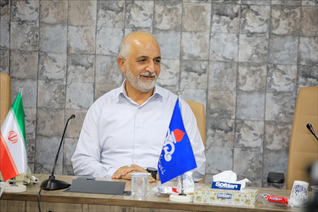 تجلیل از عوامل حادثه نشت گاز پالایشگاه 43