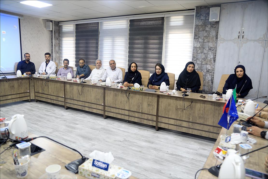 تجلیل از عوامل حادثه نشت گاز پالایشگاه 36