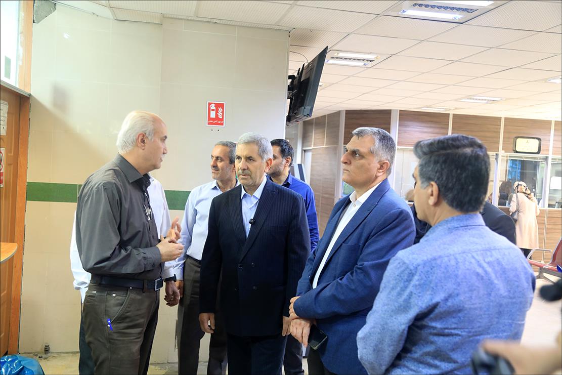 رئیس دانشگاه علوم پزشکی شیراز از بهداشت و درمان صنعت نفت فارس بازدید کرد 10