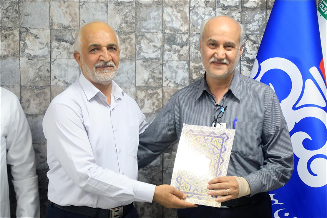 تجلیل از عوامل حادثه نشت گاز پالایشگاه 7