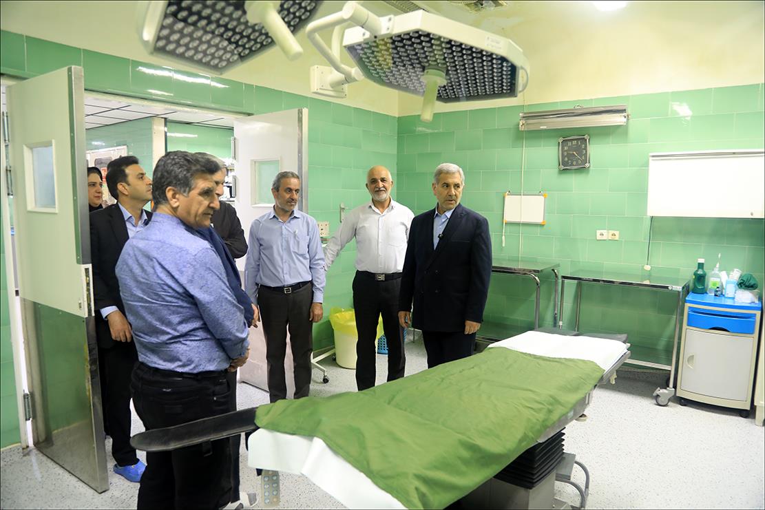 رئیس دانشگاه علوم پزشکی شیراز از بهداشت و درمان صنعت نفت فارس بازدید کرد 4
