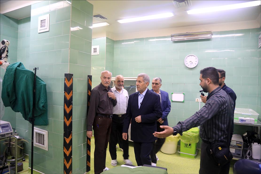 رئیس دانشگاه علوم پزشکی شیراز از بهداشت و درمان صنعت نفت فارس بازدید کرد 2