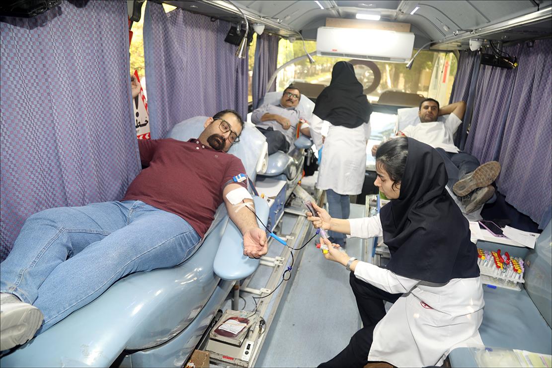 30 هزار لیتر خون اهدایی بهداشت و درمان صنعت نفت فارس  29