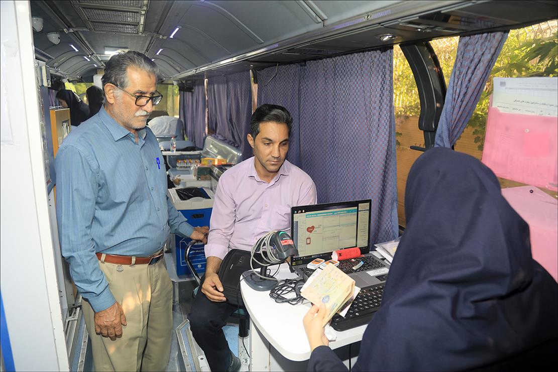 30 هزار لیتر خون اهدایی بهداشت و درمان صنعت نفت فارس  27