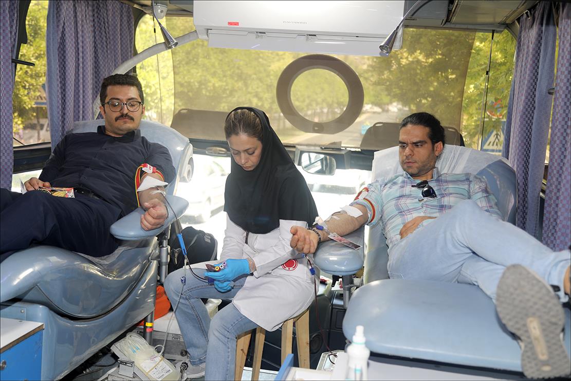 30 هزار لیتر خون اهدایی بهداشت و درمان صنعت نفت فارس  19