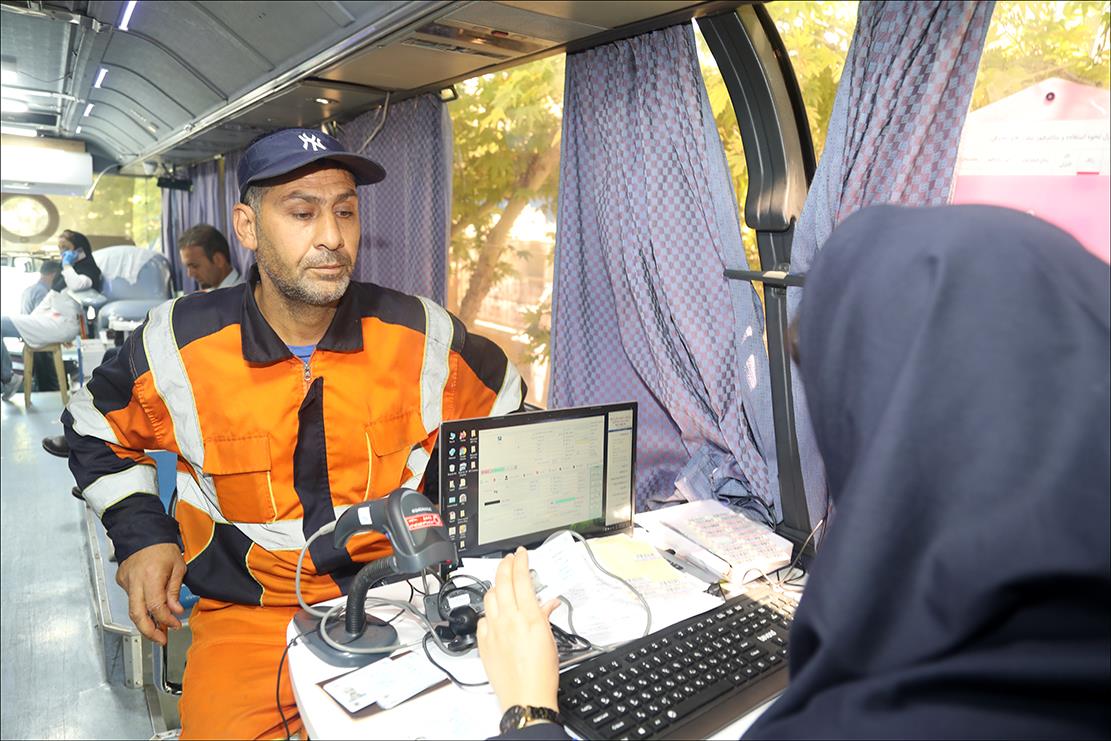 30 هزار لیتر خون اهدایی بهداشت و درمان صنعت نفت فارس  16