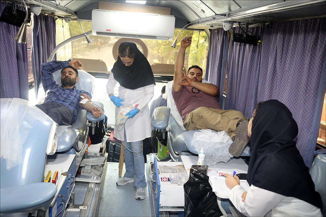 30 هزار لیتر خون اهدایی بهداشت و درمان صنعت نفت فارس  12