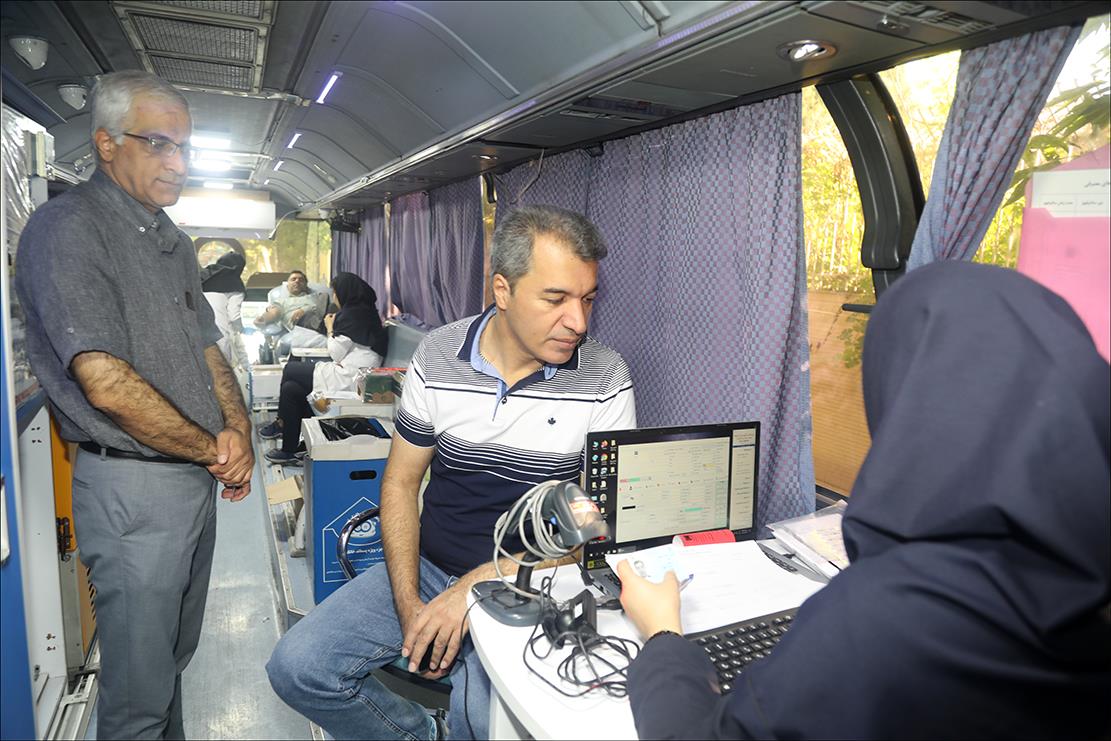 30 هزار لیتر خون اهدایی بهداشت و درمان صنعت نفت فارس  2