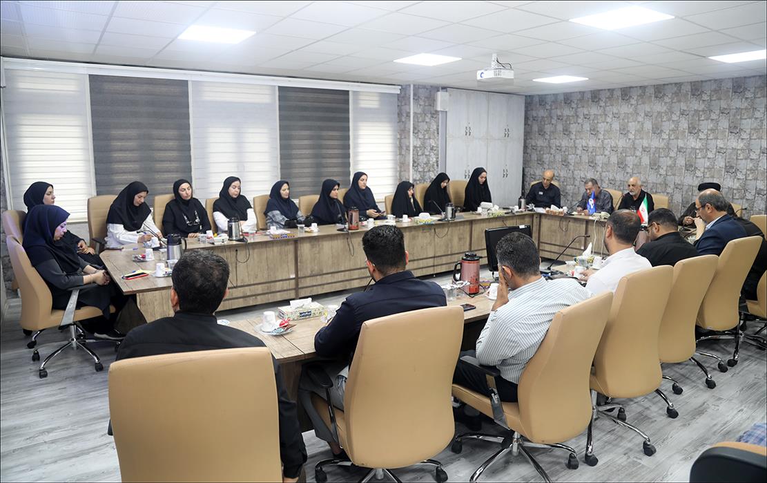 اعضای حوزه مقاومت بسیج در بهداشت و درمان صنعت نفت فارس گرد هم آمدند 15