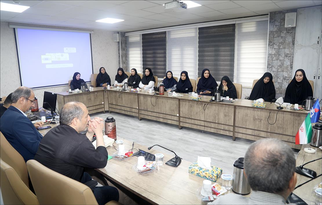 اعضای حوزه مقاومت بسیج در بهداشت و درمان صنعت نفت فارس گرد هم آمدند 7