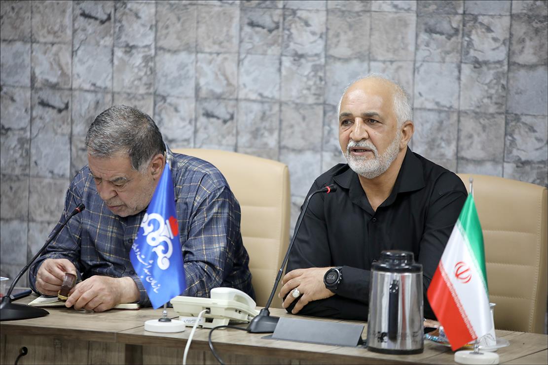 اعضای حوزه مقاومت بسیج در بهداشت و درمان صنعت نفت فارس گرد هم آمدند 6