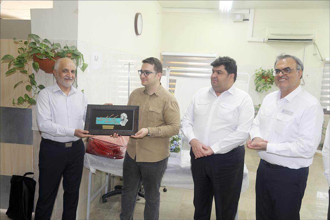 روز پزشک/سروستان 3