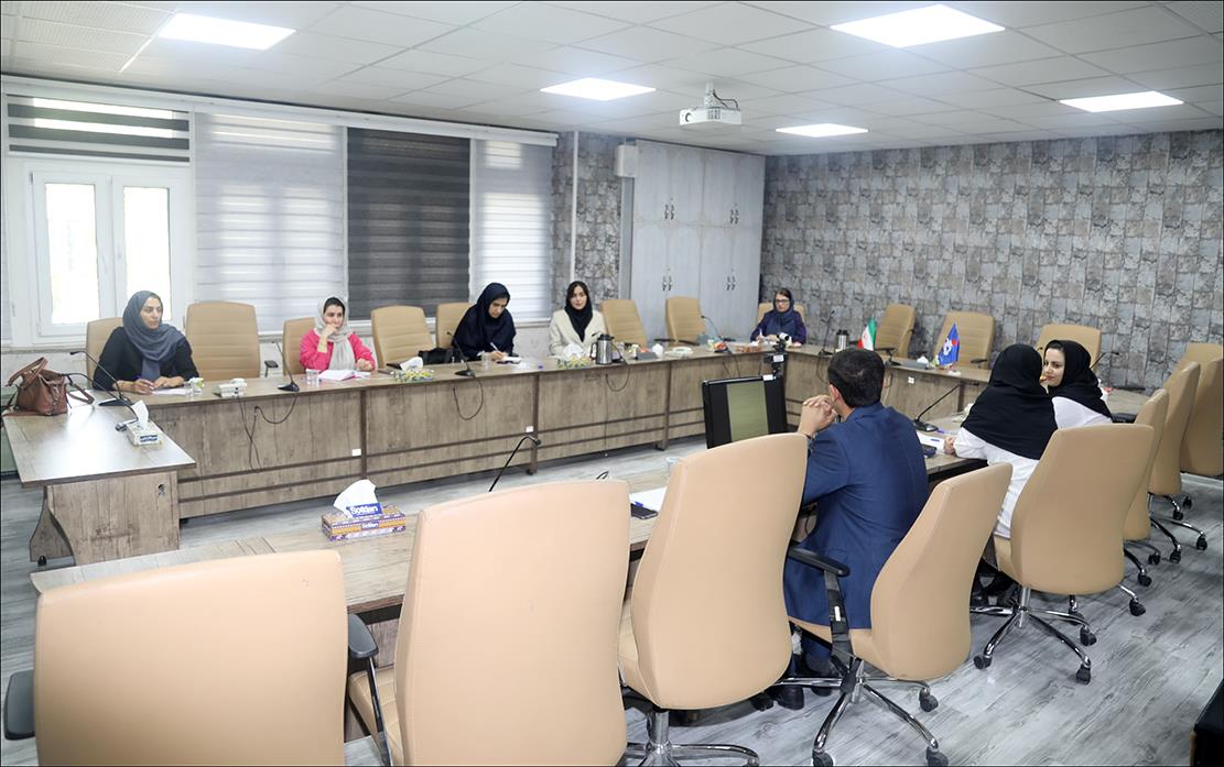 داروسازان و بازرسان دارویی مناطق در بهداشت و درمان صنعت نفت فارس آموزش دیدند 8