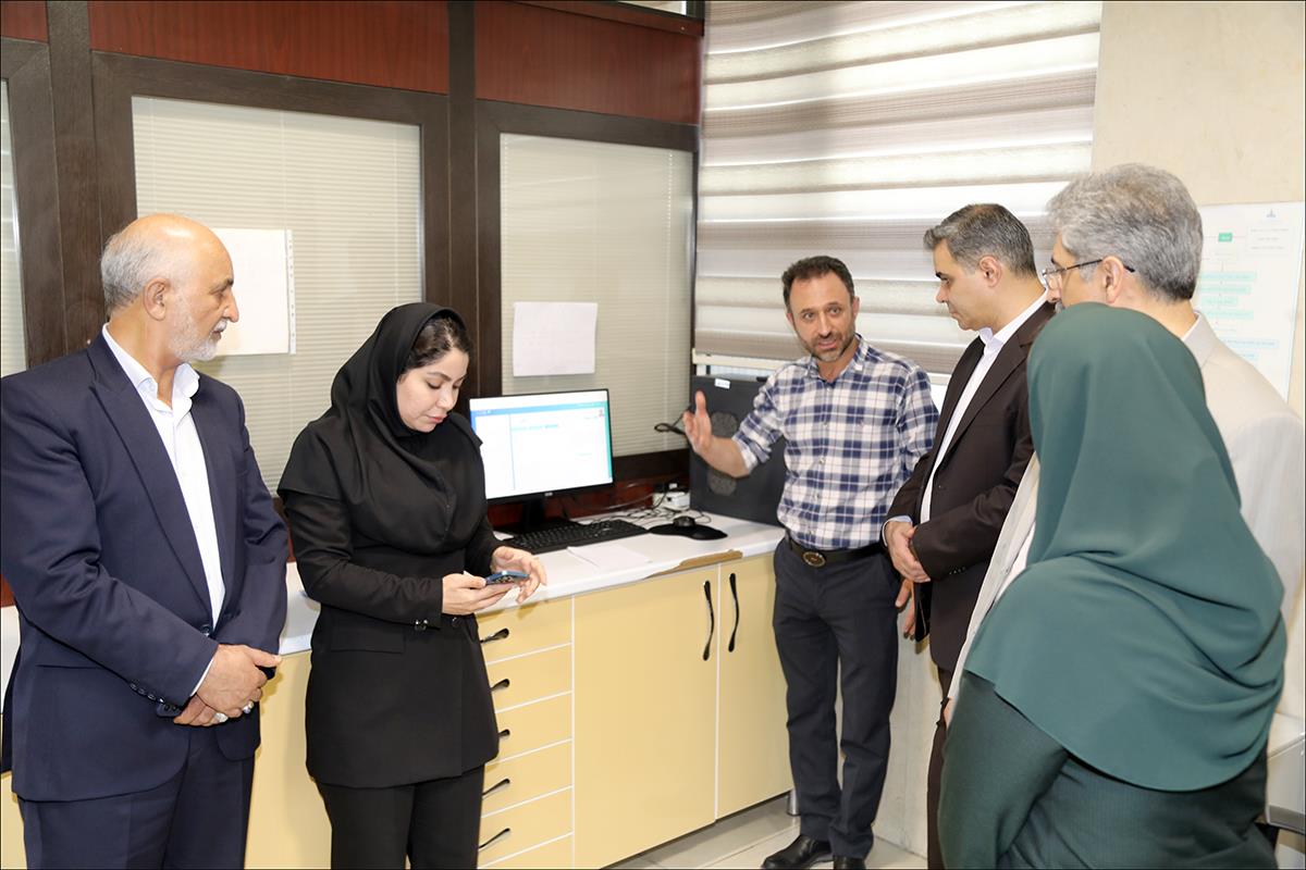 بازدید 2/همایش سلامت نگار 8