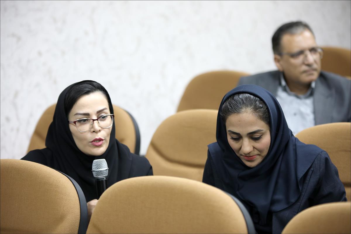 نخستین روز از همایش دو روزه نرم افزار یکپارچه درمانگاهی سازمان در شیراز 17