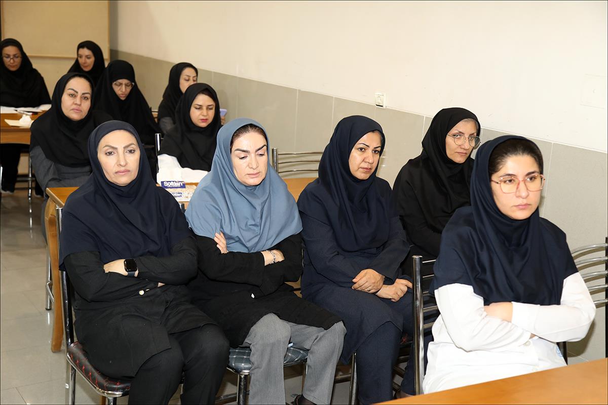 هفته دفاع مقدس/ زیارت عاشورا 5