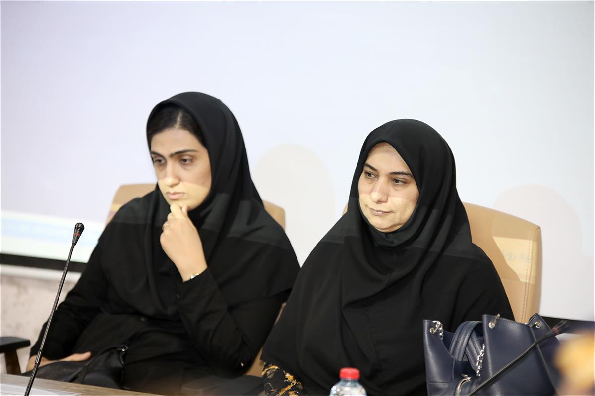 روز اول همایش سلامت نگار