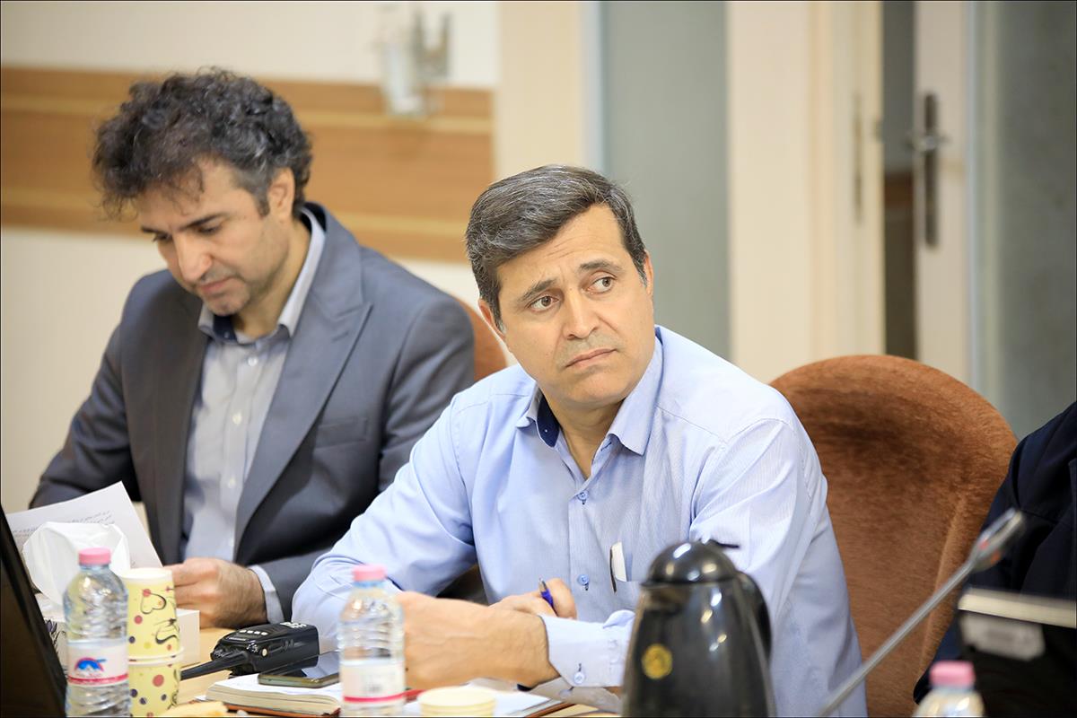 هم اندیشی مدیران شرکت های نفتی فارس با رییس بهداشت و درمان صنعت نفت فارس  10