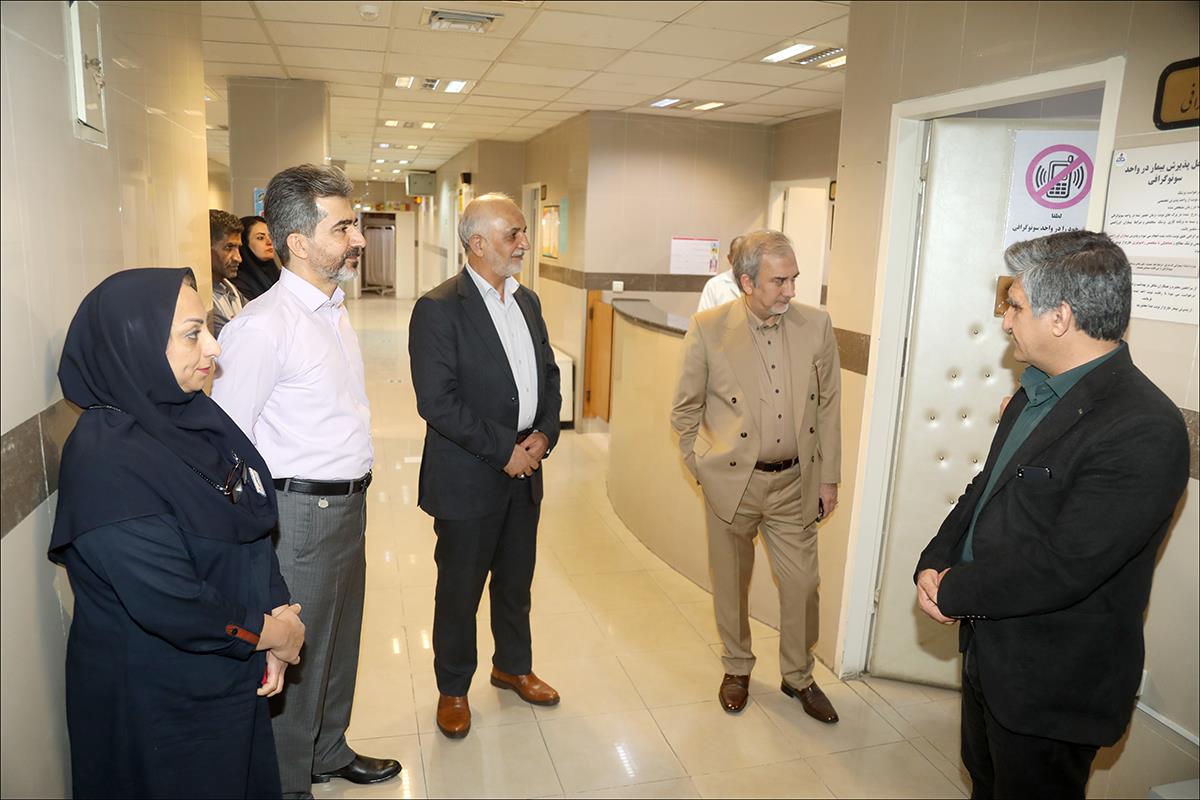 بازدید دکتر ابوحمزه 2