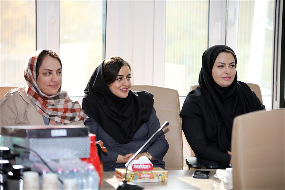 ولادت حضرت فاطمه (س)، روز مادر و روز زن 3 28